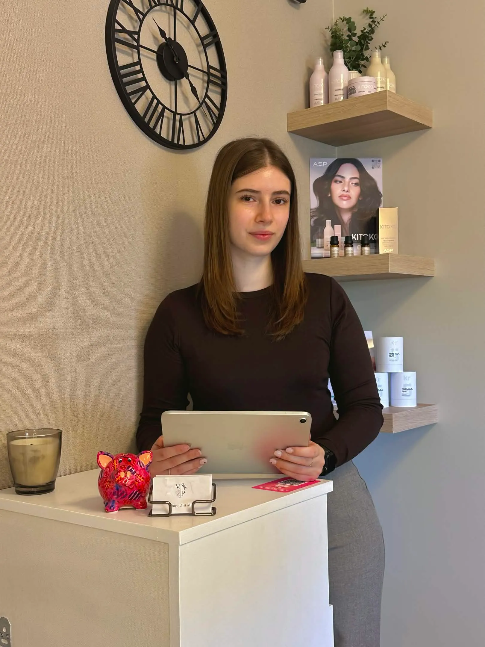 The very beautiful face behind Hairstylist MP